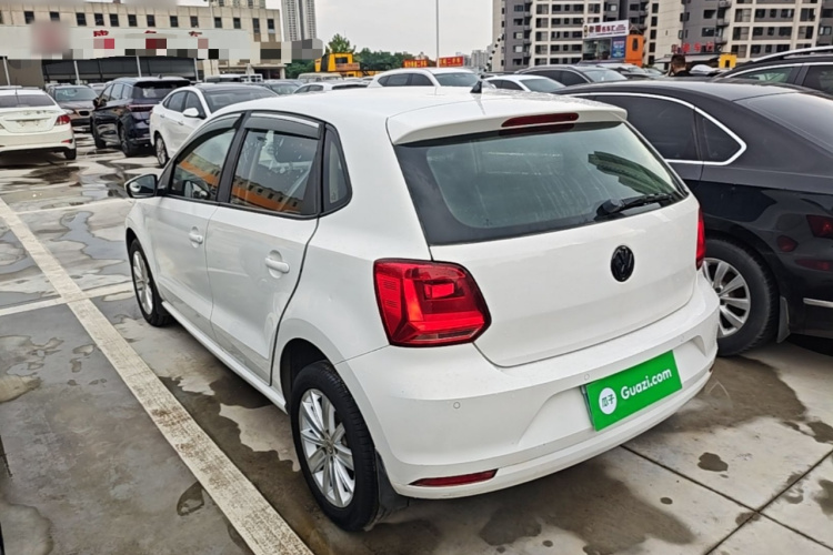 Volkswagen Polo 2015 #5 Volkswagen Polo 2015 car image #5