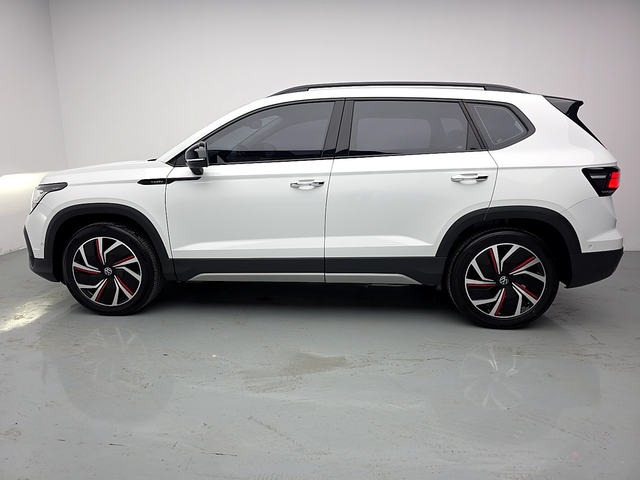 2024 #2 2024 immagine di auto #2