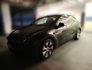 Tesla Model Y 2022 immagine di auto 