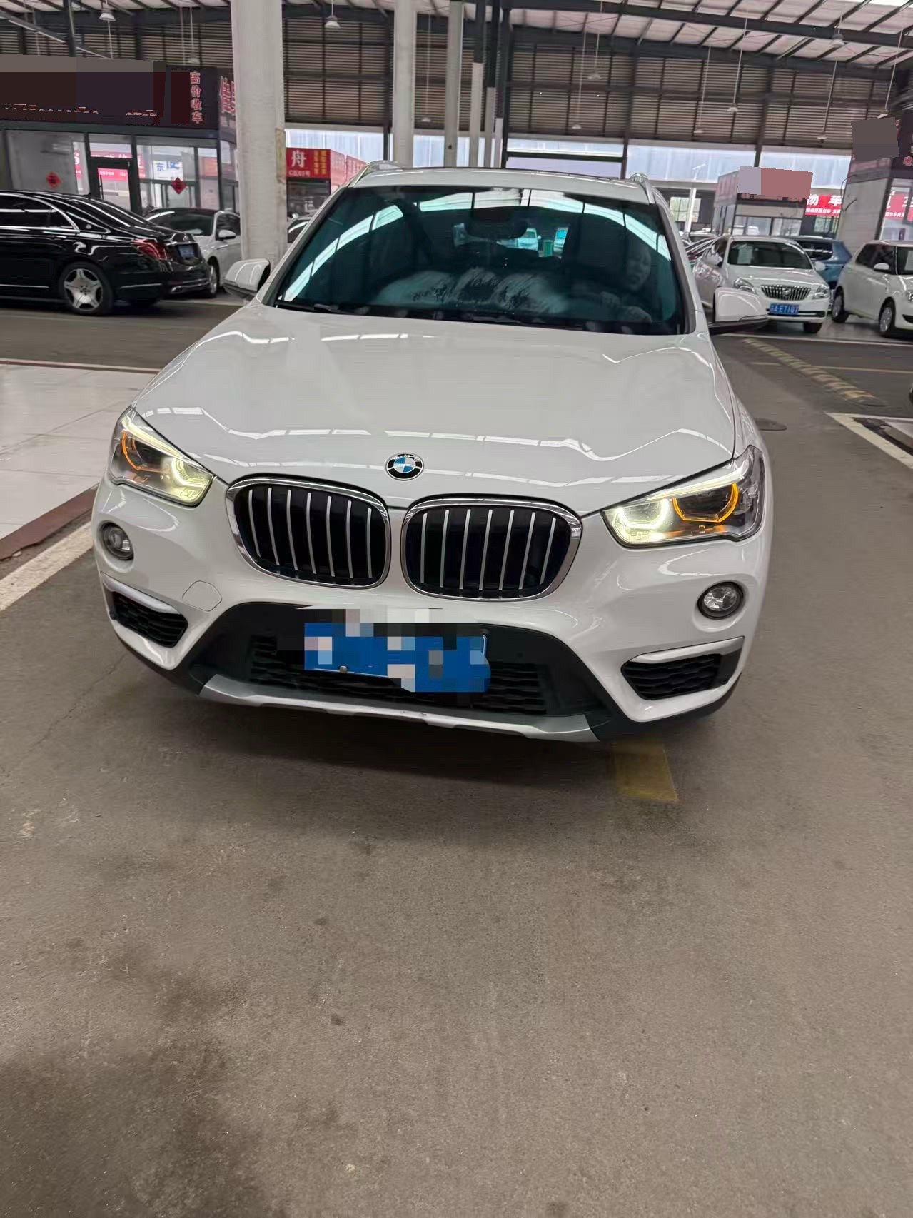BMW X1 2019 #3 BMW X1 2019 car image #3