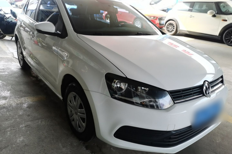 Volkswagen Polo 2017 car image #4