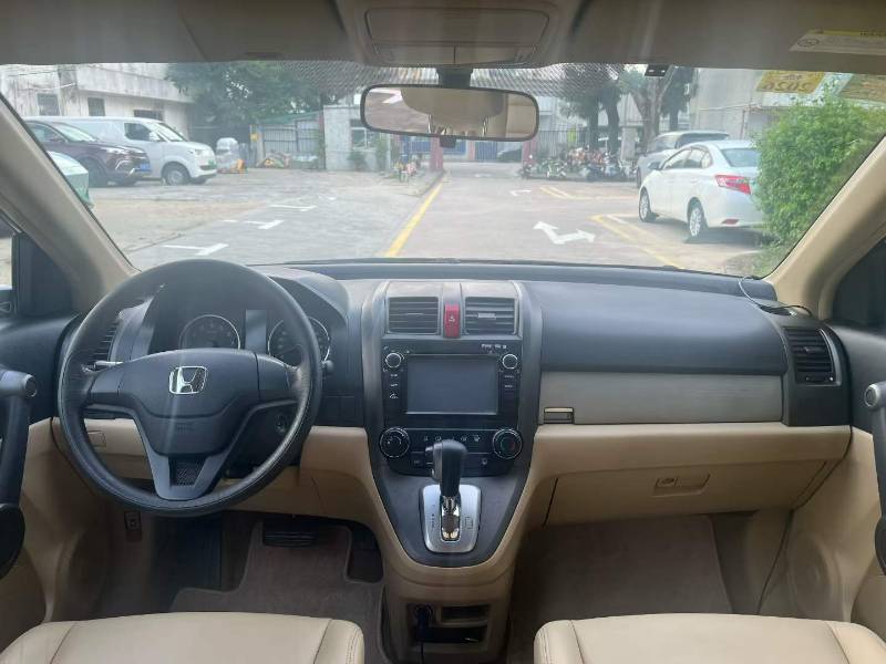 Honda CR-V 2010 car image #5