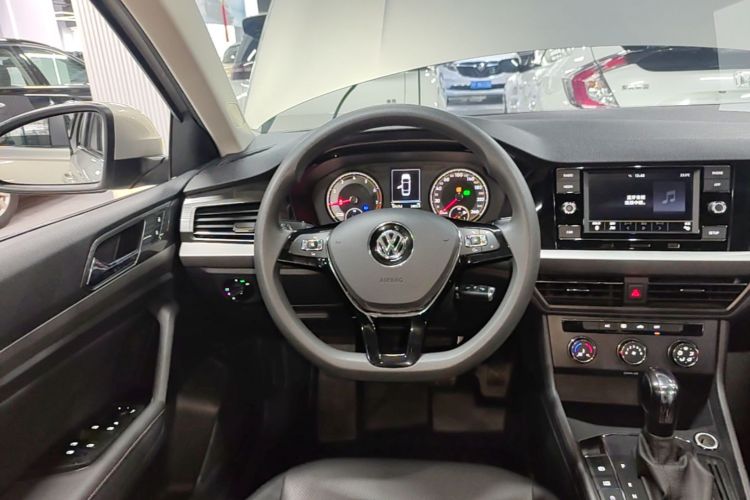 Volkswagen Lavida 2019 #11 Volkswagen Lavida 2019 صورة سيارة #11