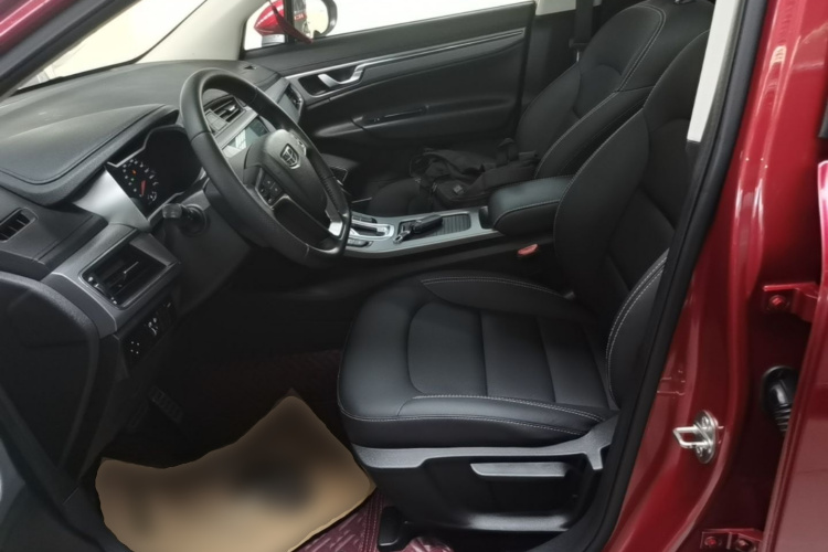 GEELY Emgrand GS 2019 car image #15
