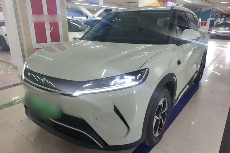 BYD YuanUP 2025 car image #2