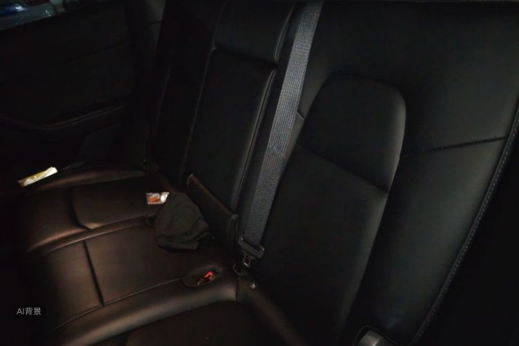 Tesla Model Y 2023 #19 Tesla Model Y 2023 car image #19