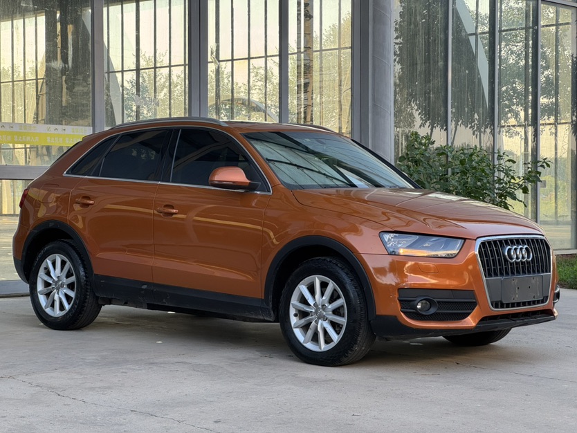 Audi Q3 2017 car image #3