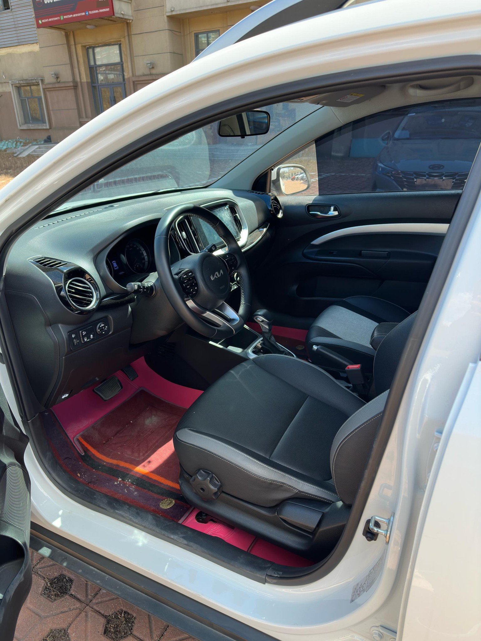 Kia KX1 2022 car image #12