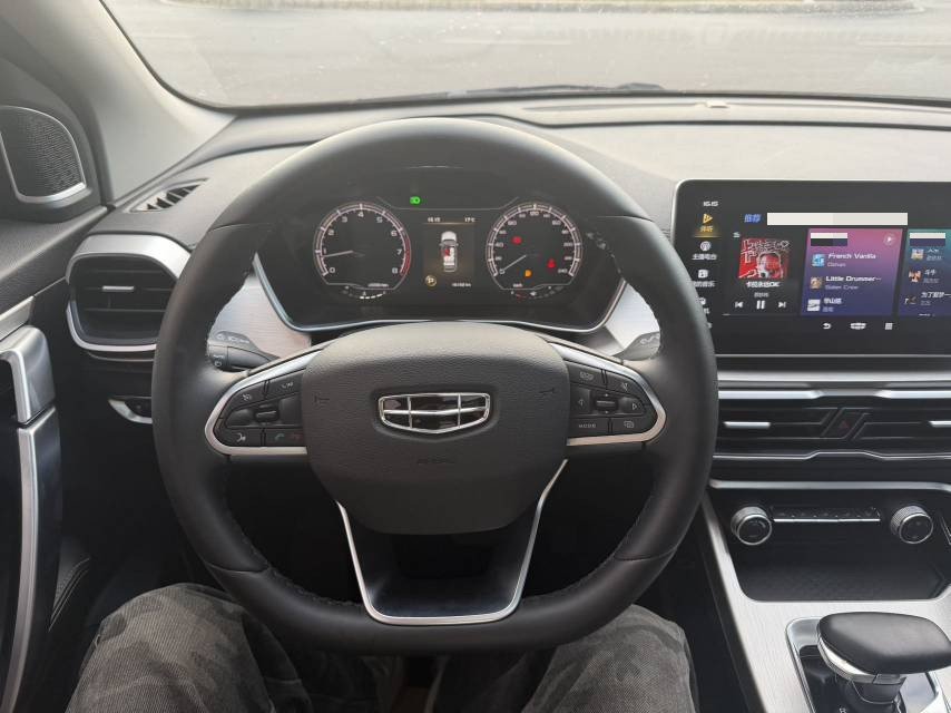 GEELY Coolray 2022 #7 GEELY Coolray 2022 car image #7