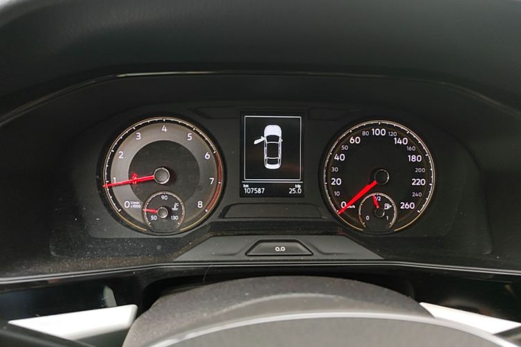 Volkswagen Lavida 2021 car image #12