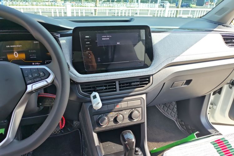 Volkswagen Tharu 2025 #13 Volkswagen Tharu 2025 immagine di auto #13