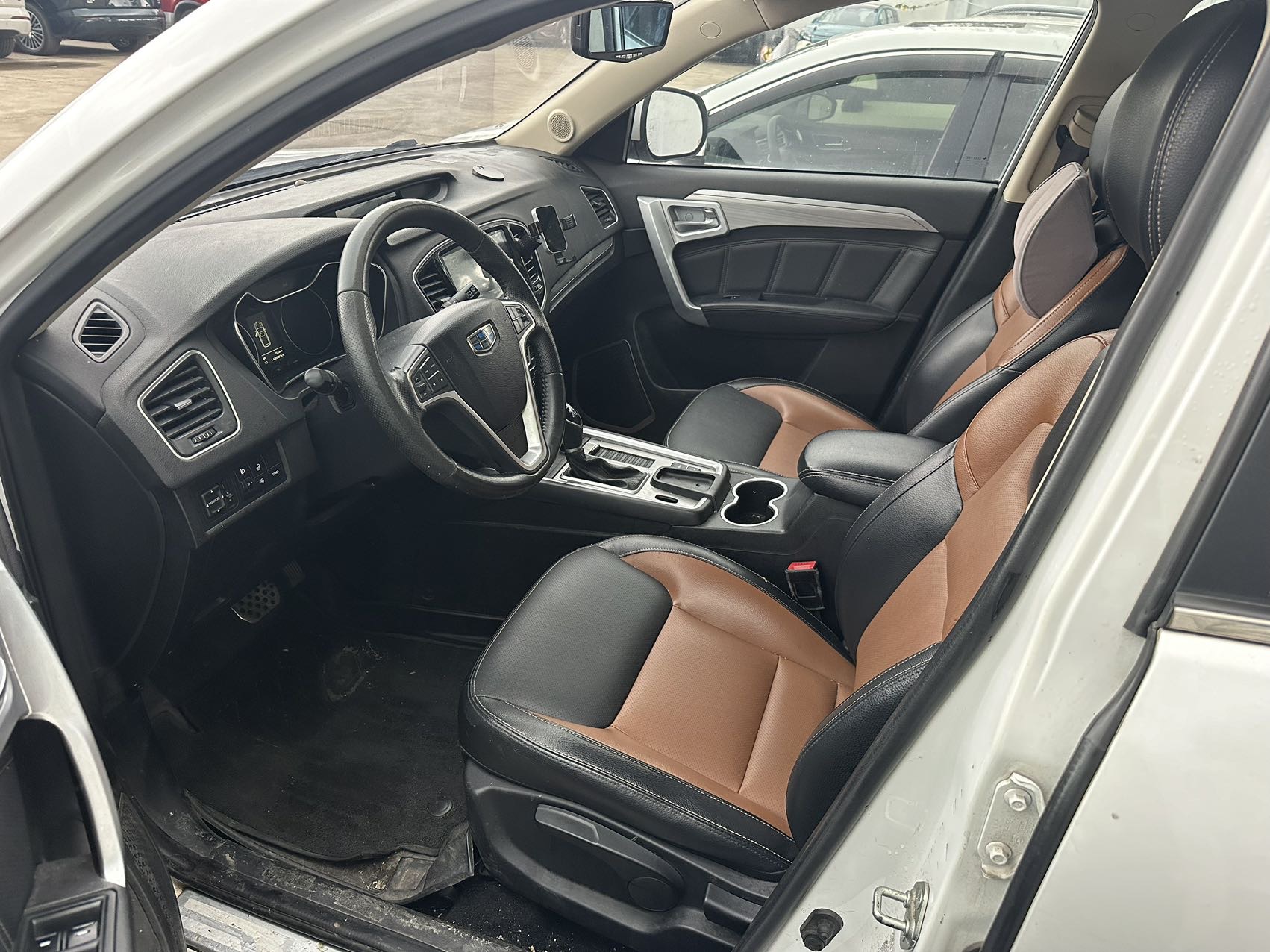 GEELY Vision X6 2016 #5 GEELY Vision X6 2016 car image #5