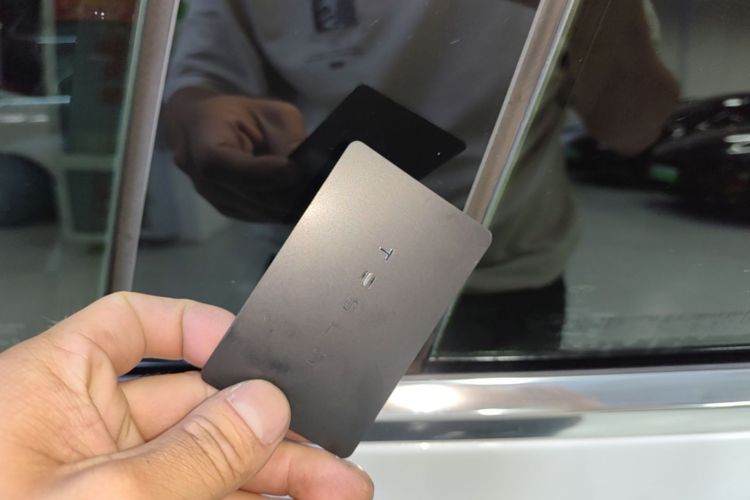 Tesla Model 3 2020 immagine di auto #9
