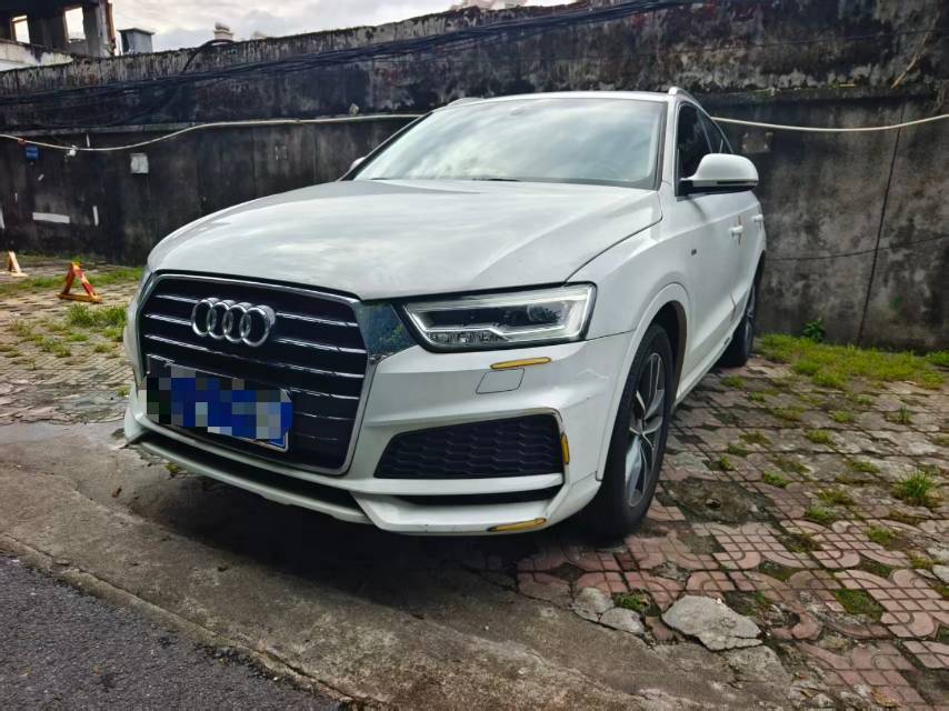 Audi Q3 2019 car image 