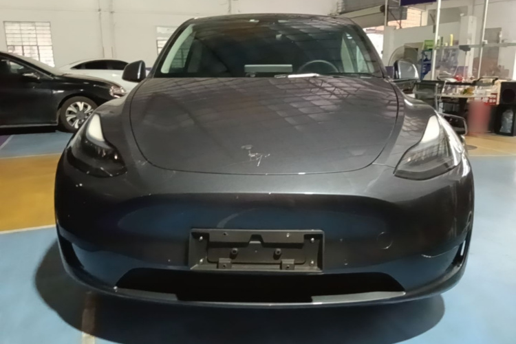 Tesla Model Y 2022 #3 Tesla Model Y 2022 car image #3