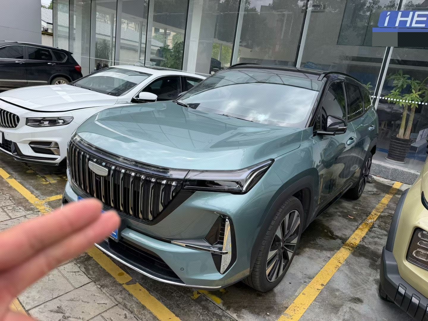 GEELY Boyue L 2025 GEELY Boyue L 2025 car image