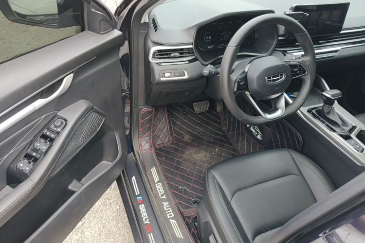 GEELY Emgrand 2023 car image #16