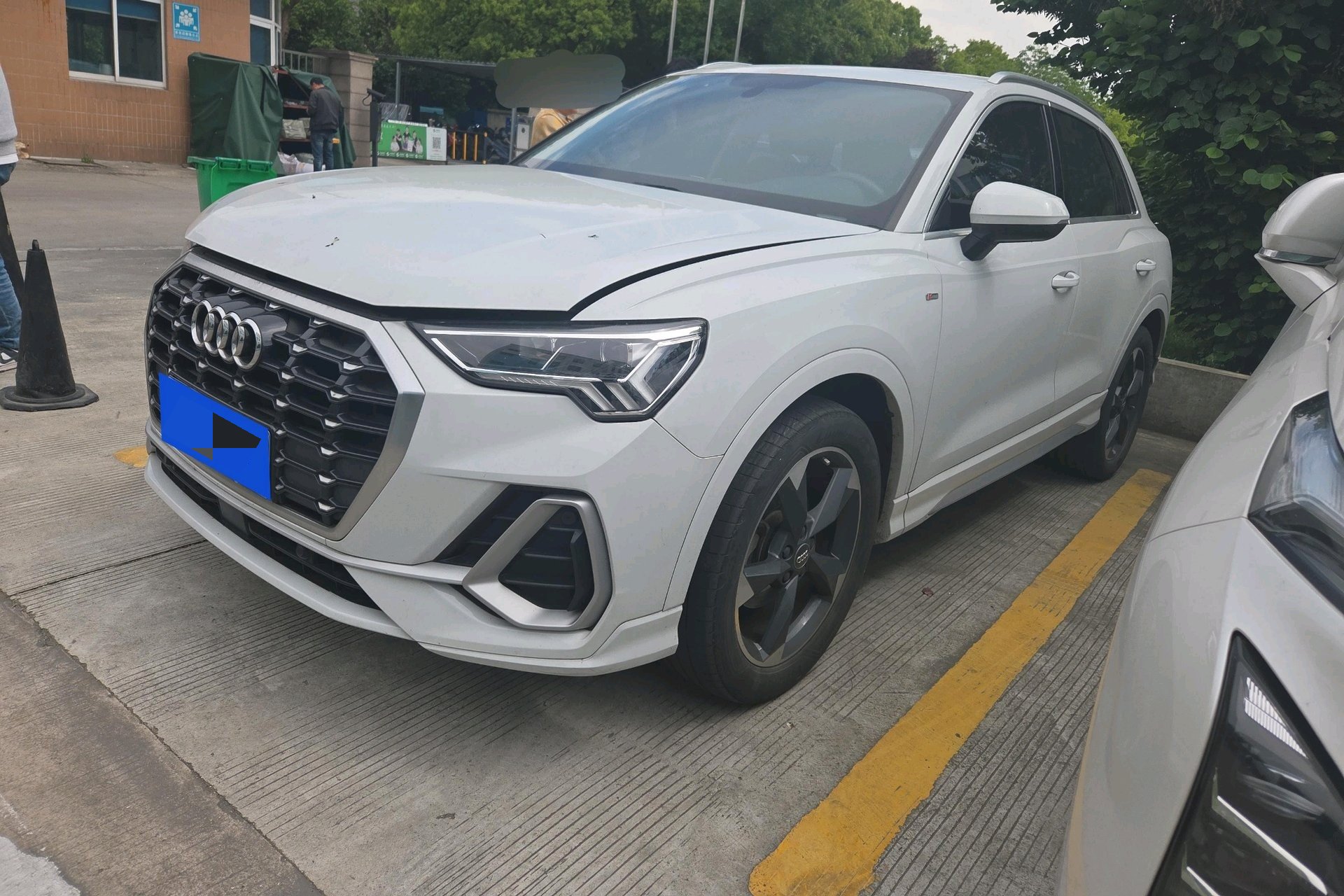2019 2019 car image