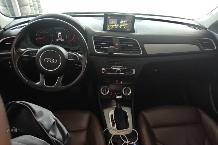 Audi Q3 2016 #11 Audi Q3 2016 car image #11