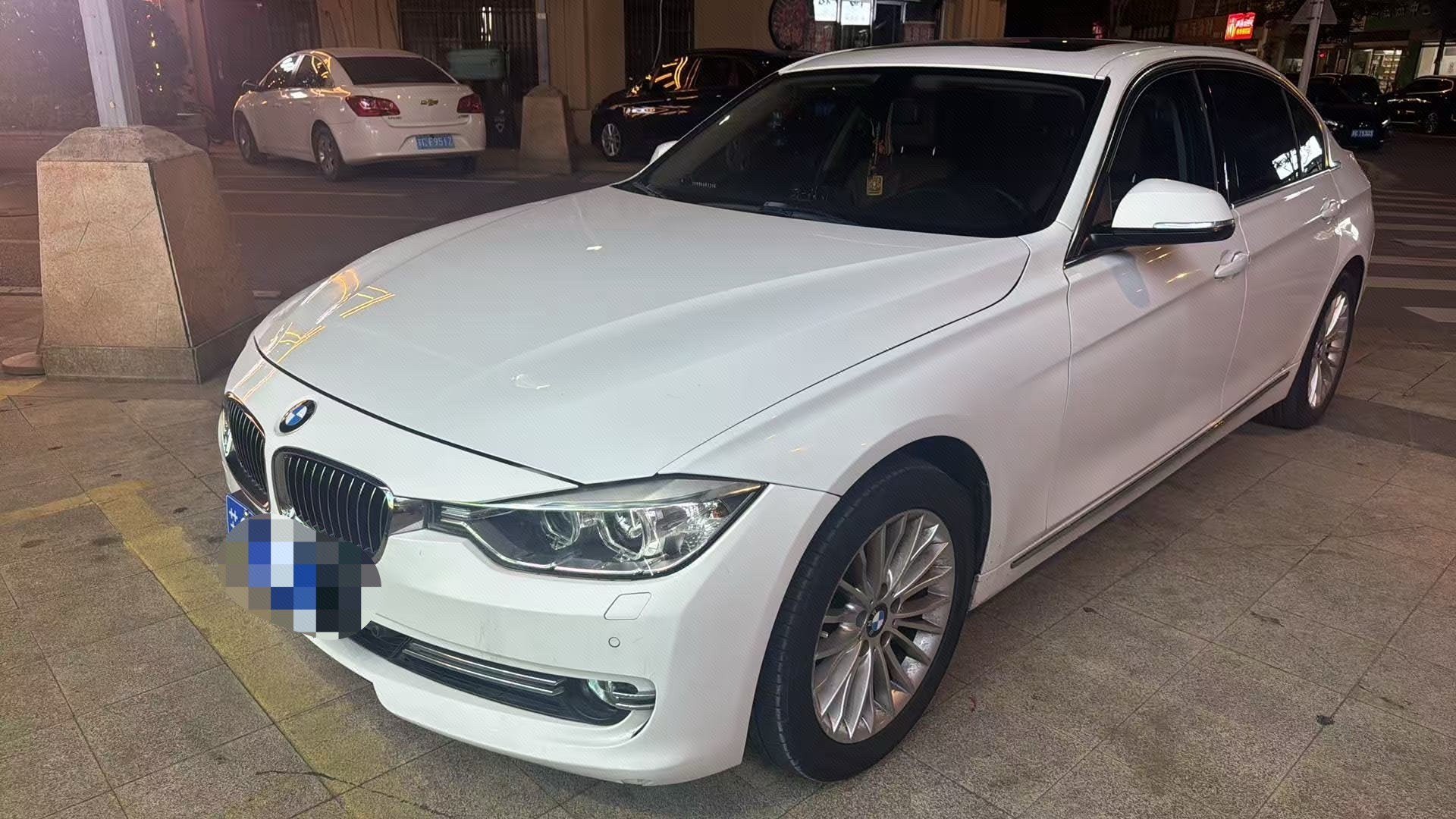 BMW 3 Series 2013 BMW 3 Series 2013 car image