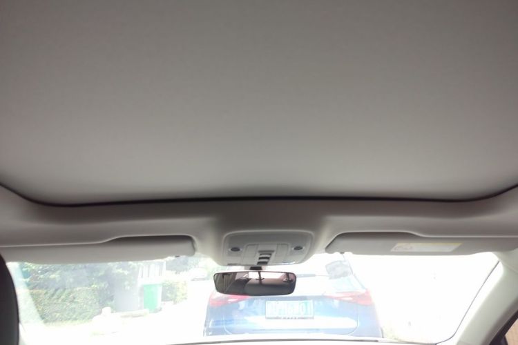 Audi Q3 2022 car image #20