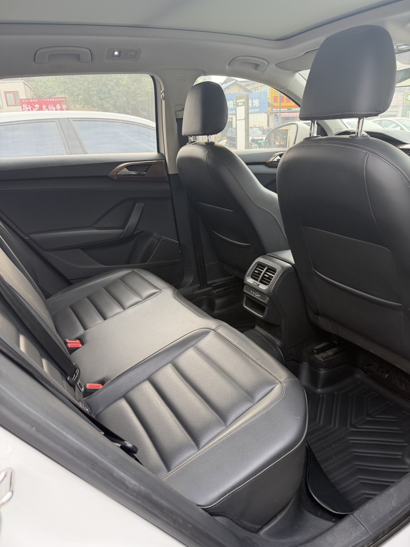 Volkswagen Tharu 2020 #4 Volkswagen Tharu 2020 car image #4