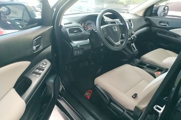 Honda CR-V 2015 #16 Honda CR-V 2015 car image #16