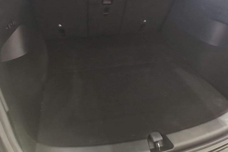 Tesla Model Y 2022 #19 Tesla Model Y 2022 car image #19