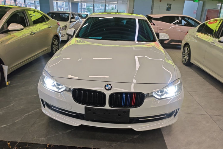 BMW 3 Series 2015 #3 BMW 3 Series 2015 car image #3