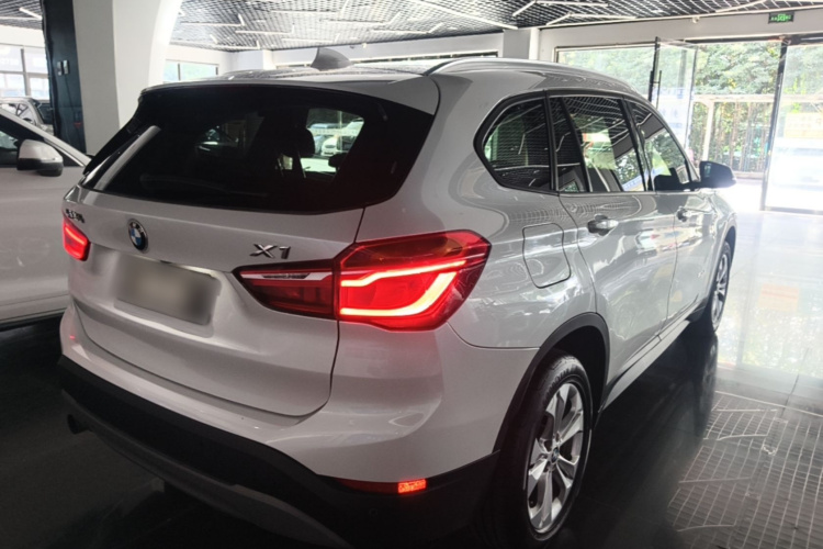 BMW X1 2017 car image #7