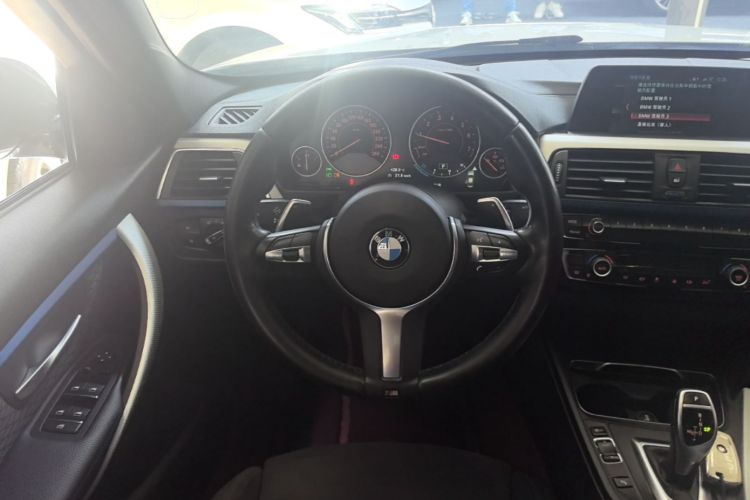 BMW 3 Series 2018 #11 BMW 3 Series 2018 car image #11
