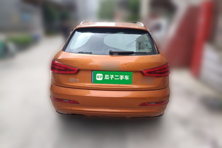Audi Q3 2015 car image #4