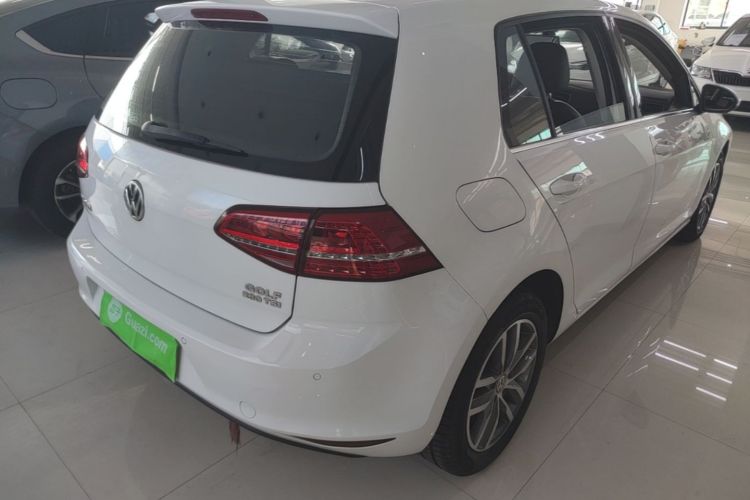 Volkswagen Golf 2016 car image #5