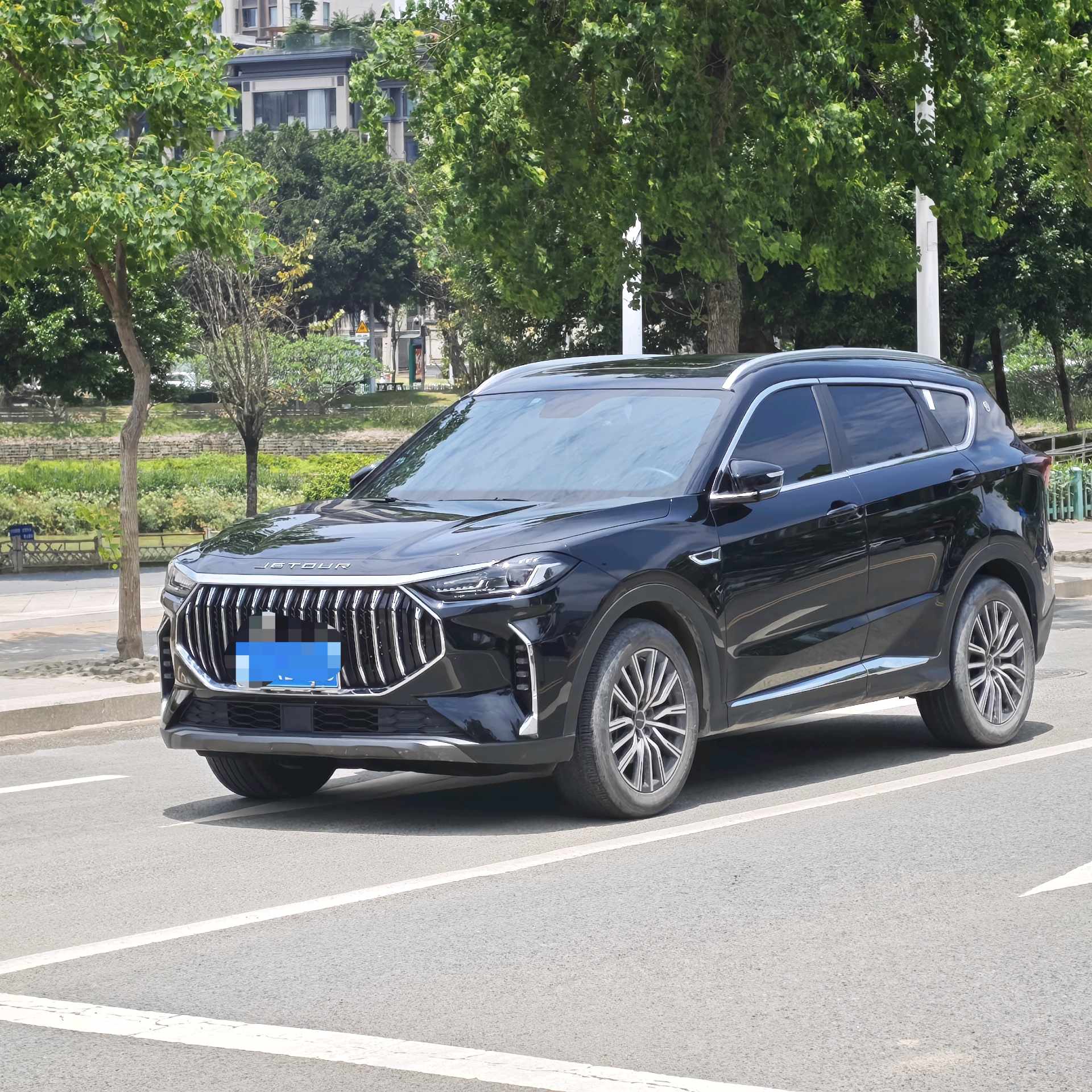 Jetour X70 PLUS 2023 car image 