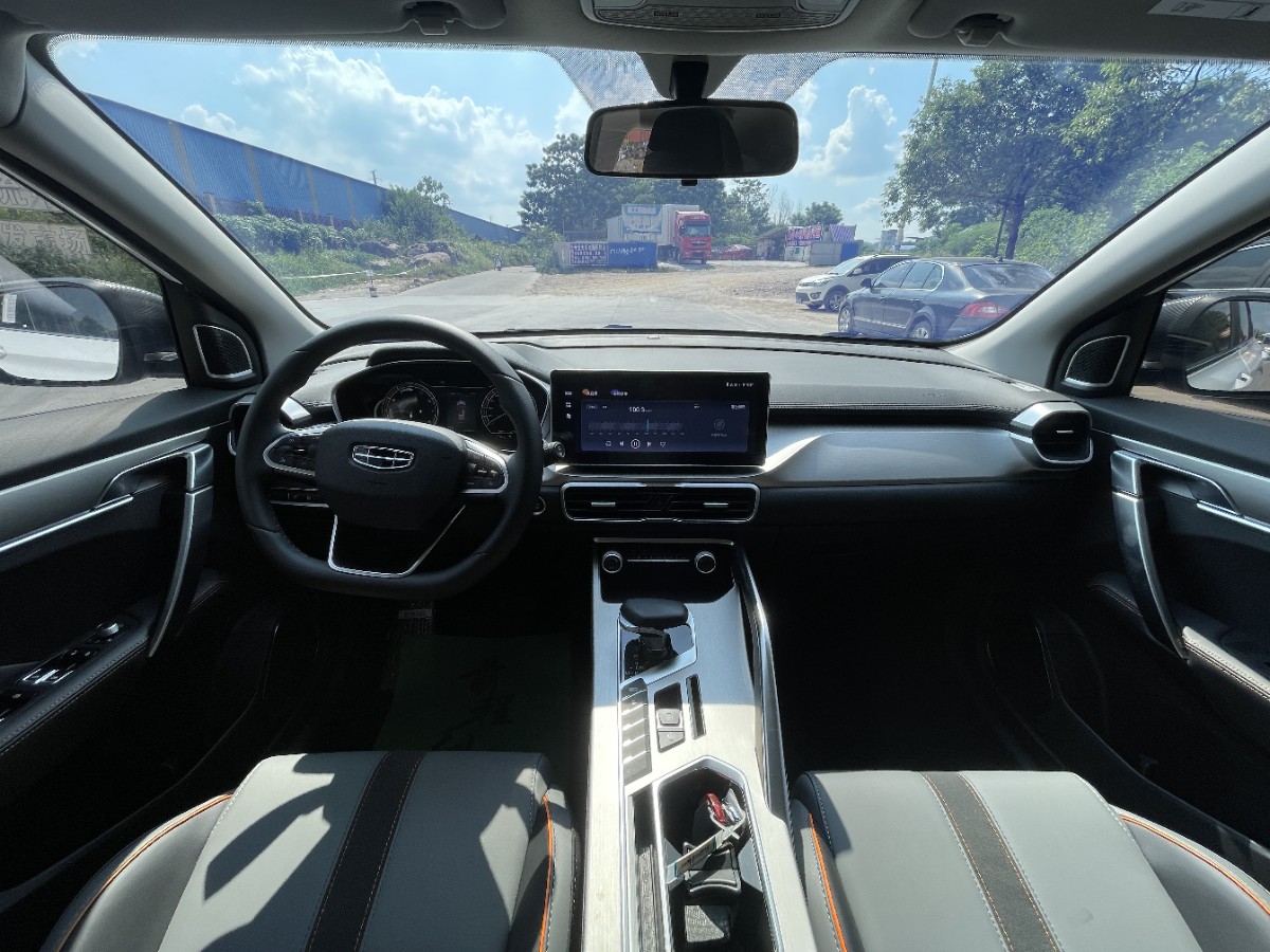 GEELY Coolray 2024 #5 GEELY Coolray 2024 car image #5
