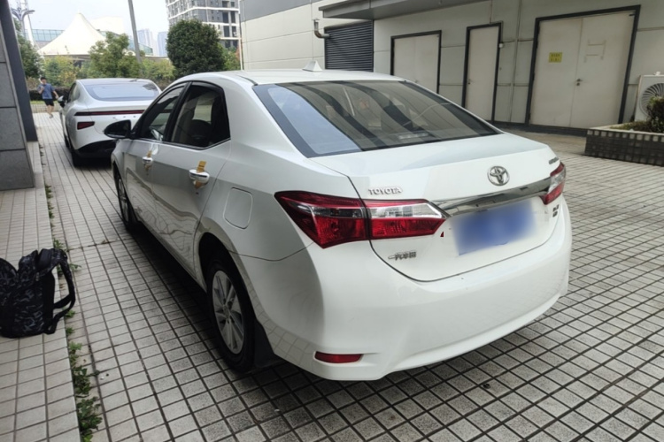 Toyota Corolla 2016 #5 Toyota Corolla 2016 car image #5