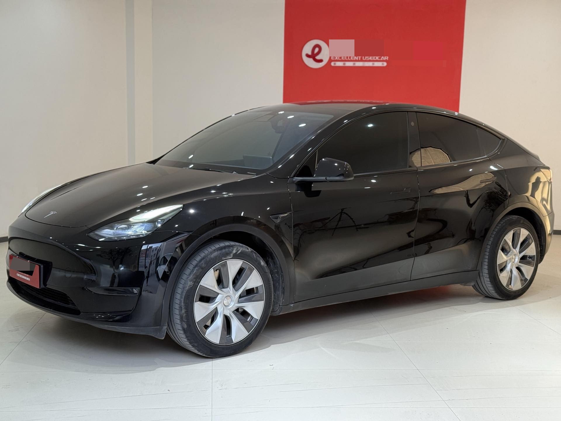 Tesla Model Y 2022 car image 