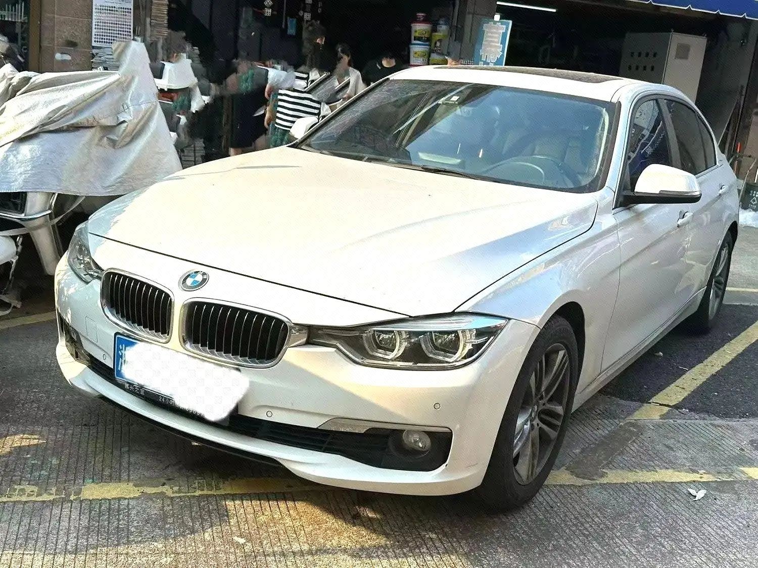 2016 2016 immagine di auto
