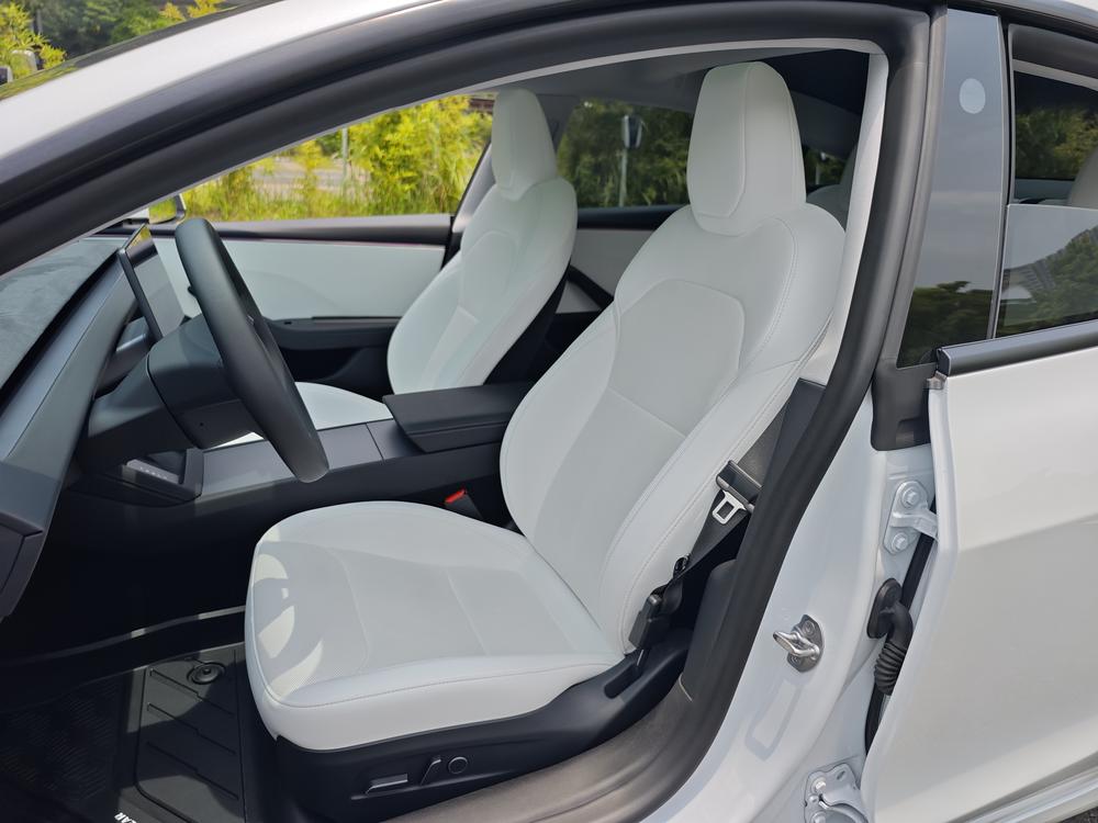 Tesla Model 3 2025 car image #22