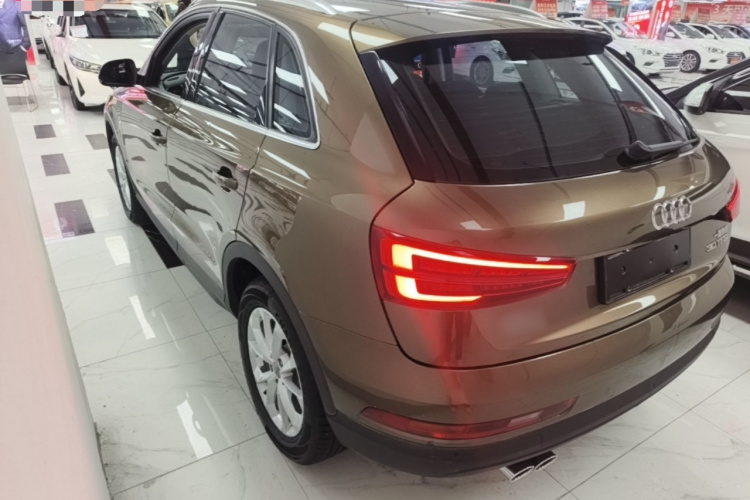 Audi Q3 2016 #5 Audi Q3 2016 car image #5