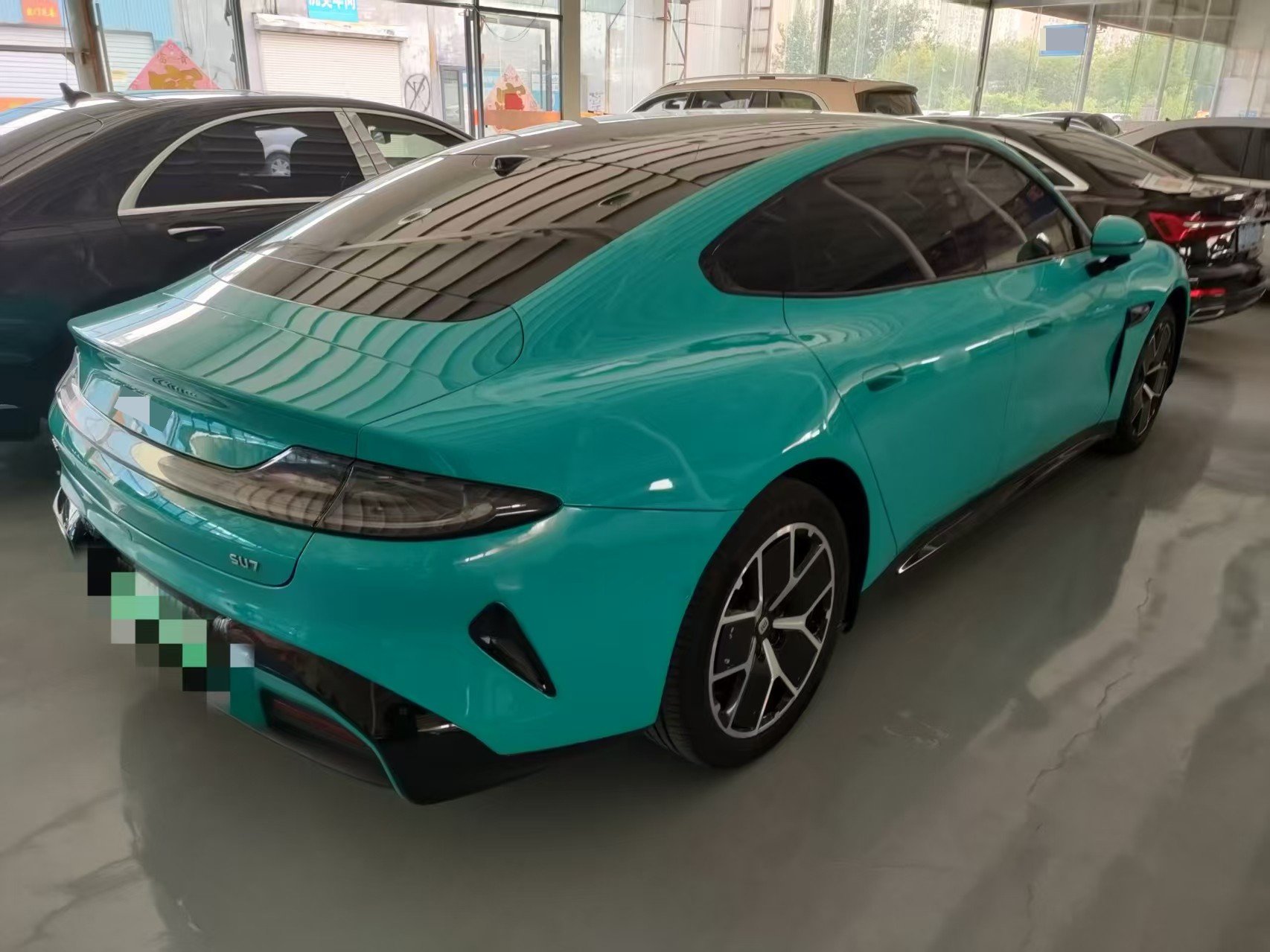 MI SU7 2025 immagine di auto #3