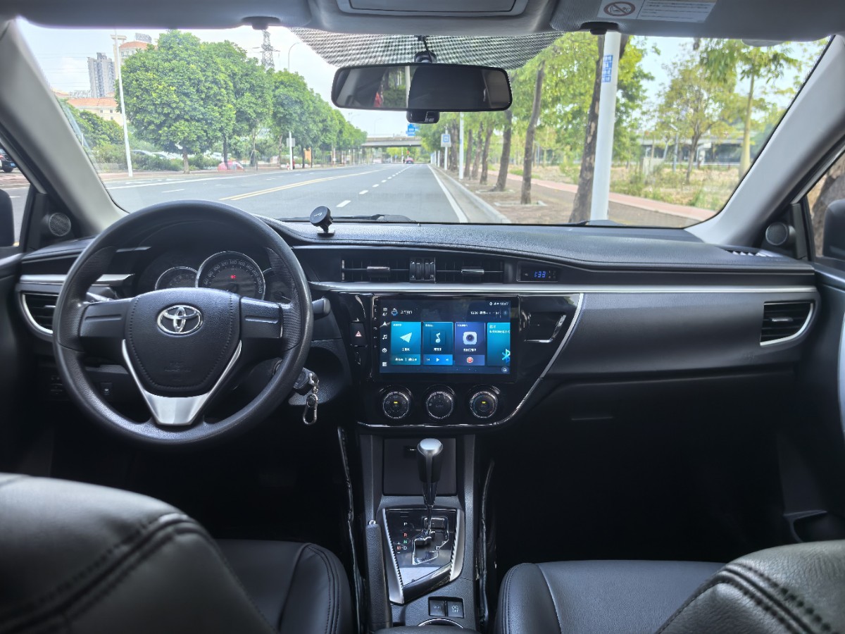 Toyota Corolla 2017 car image #8