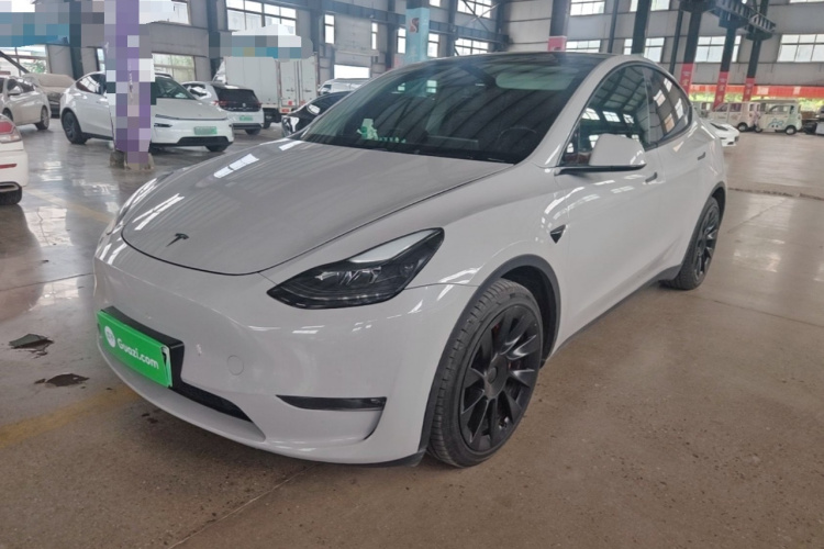 Tesla Model Y 2022 #2 Tesla Model Y 2022 car image #2