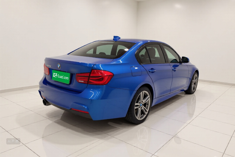 BMW 3 Series 2019 #7 BMW 3 Series 2019 car image #7