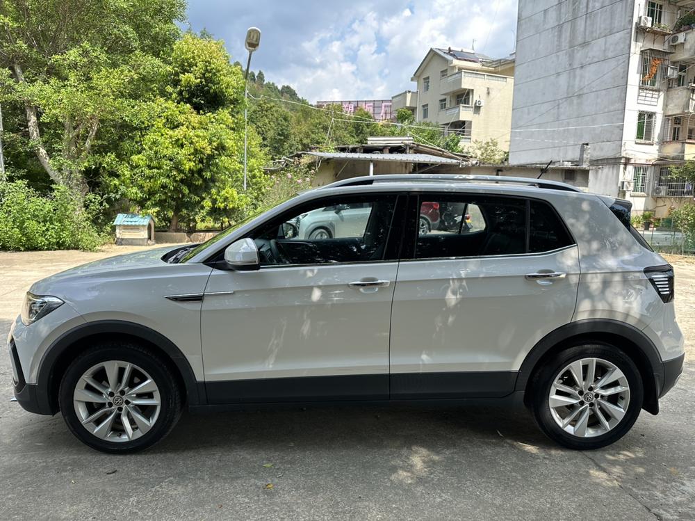 Volkswagen T-Cross 2020 #3 Volkswagen T-Cross 2020 car image #3