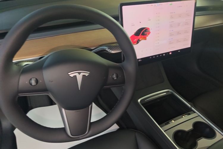 2021 #18 2021 imagen de coche #18