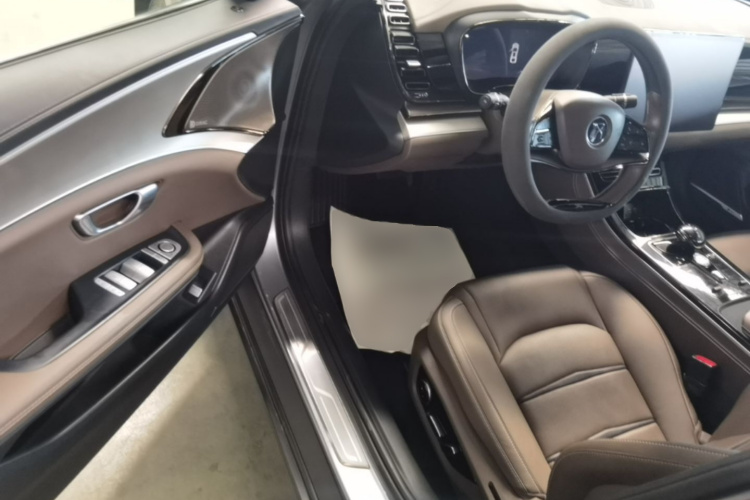BYD Han 2022 car image #12