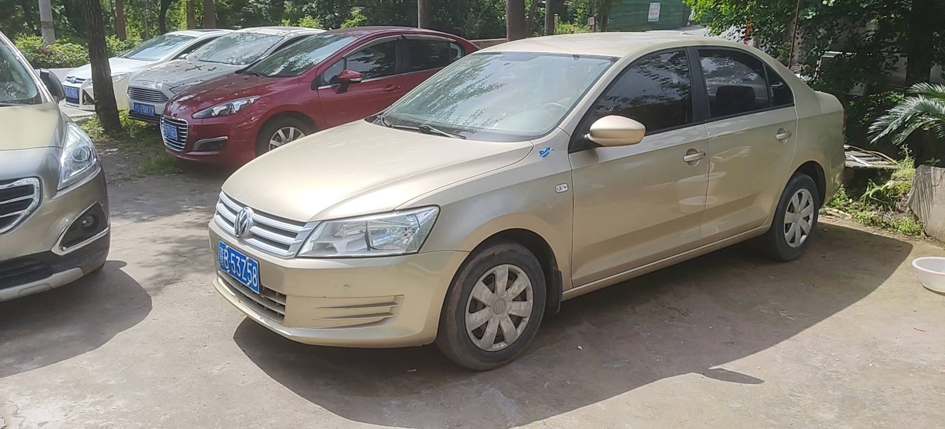 Volkswagen Santana 2014 Volkswagen Santana 2014 car image