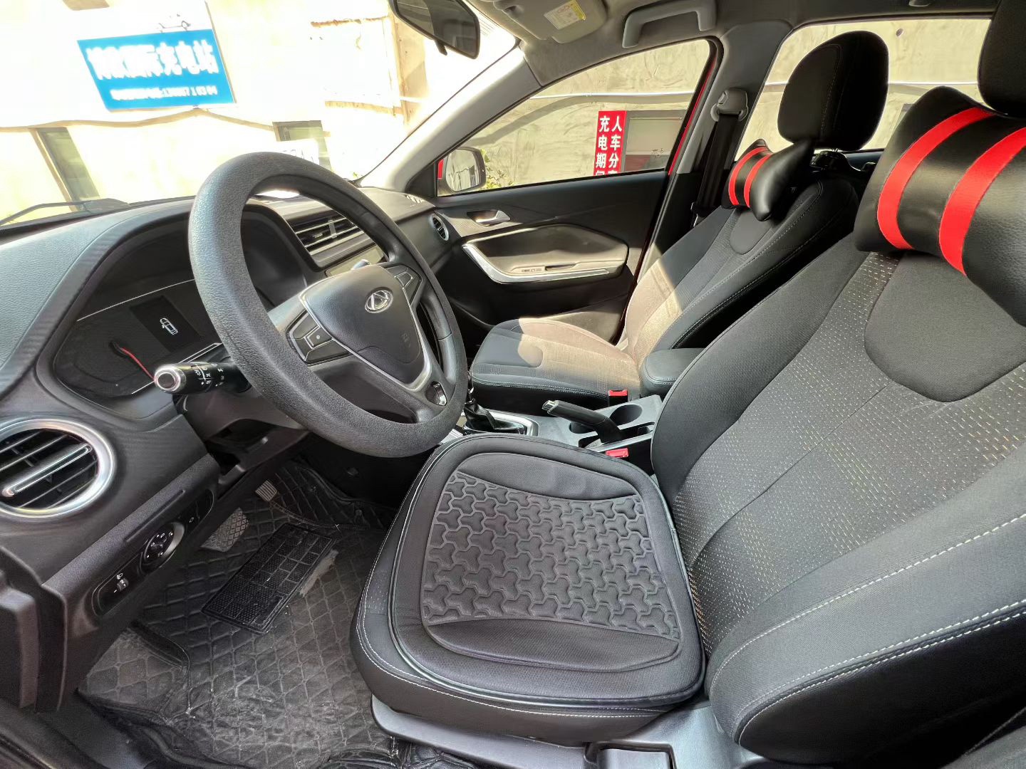 Chery Tiggo 3x 2019 #4 Chery Tiggo 3x 2019 صورة سيارة #4
