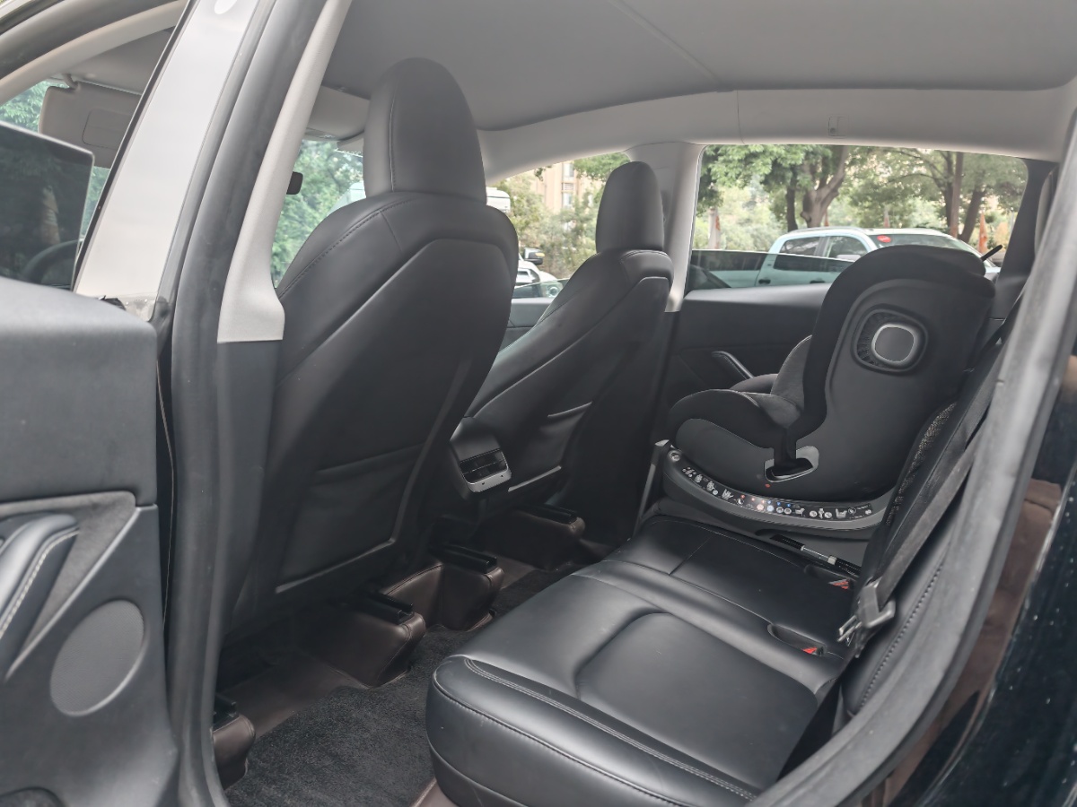 Tesla Model Y 2023 #12 Tesla Model Y 2023 immagine di auto #12